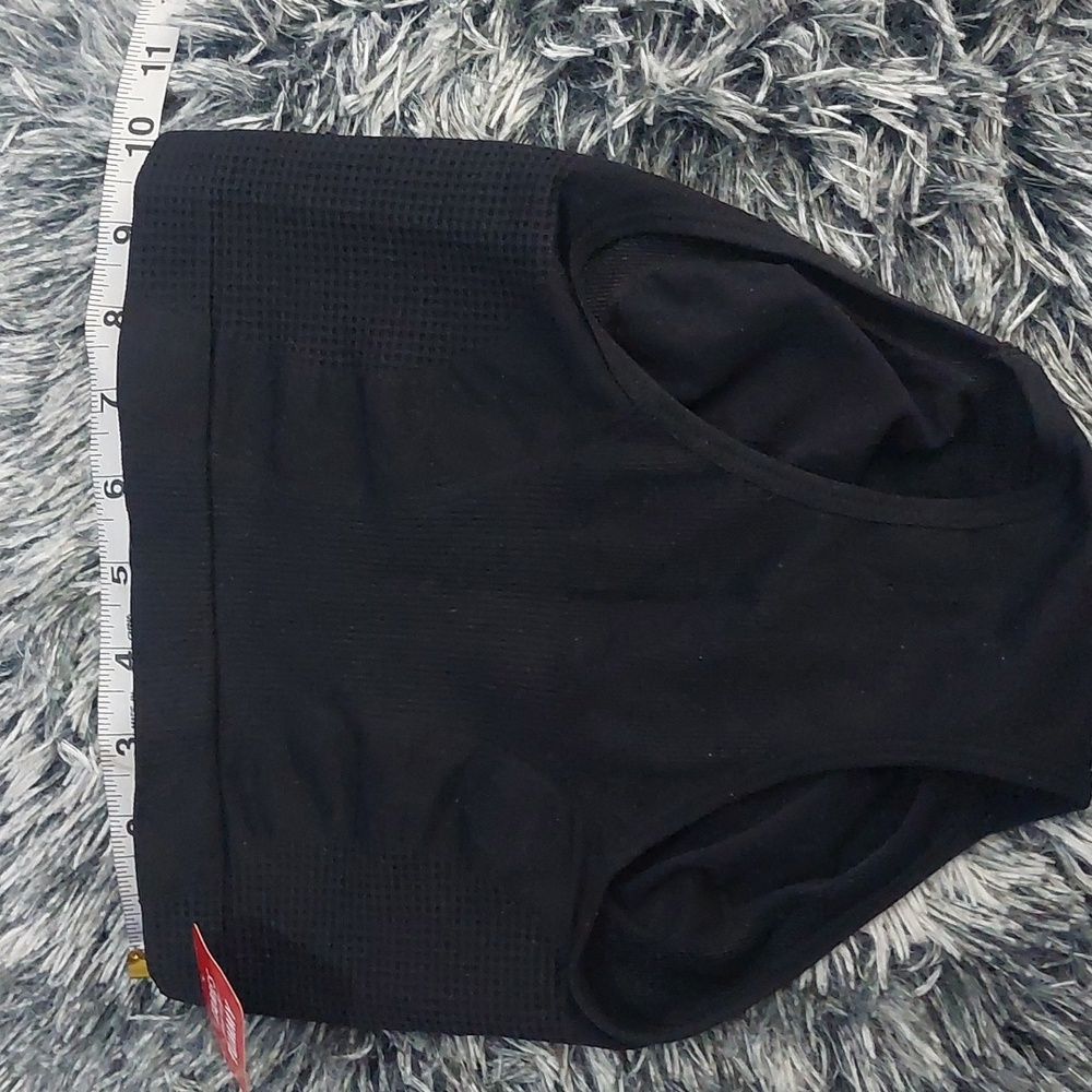Nwt SkinnyGirl‎ smoother small